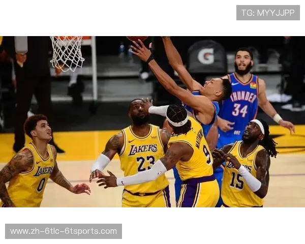 篮球比赛中合理分配球权提升团队整体进攻流畅性的策略分析